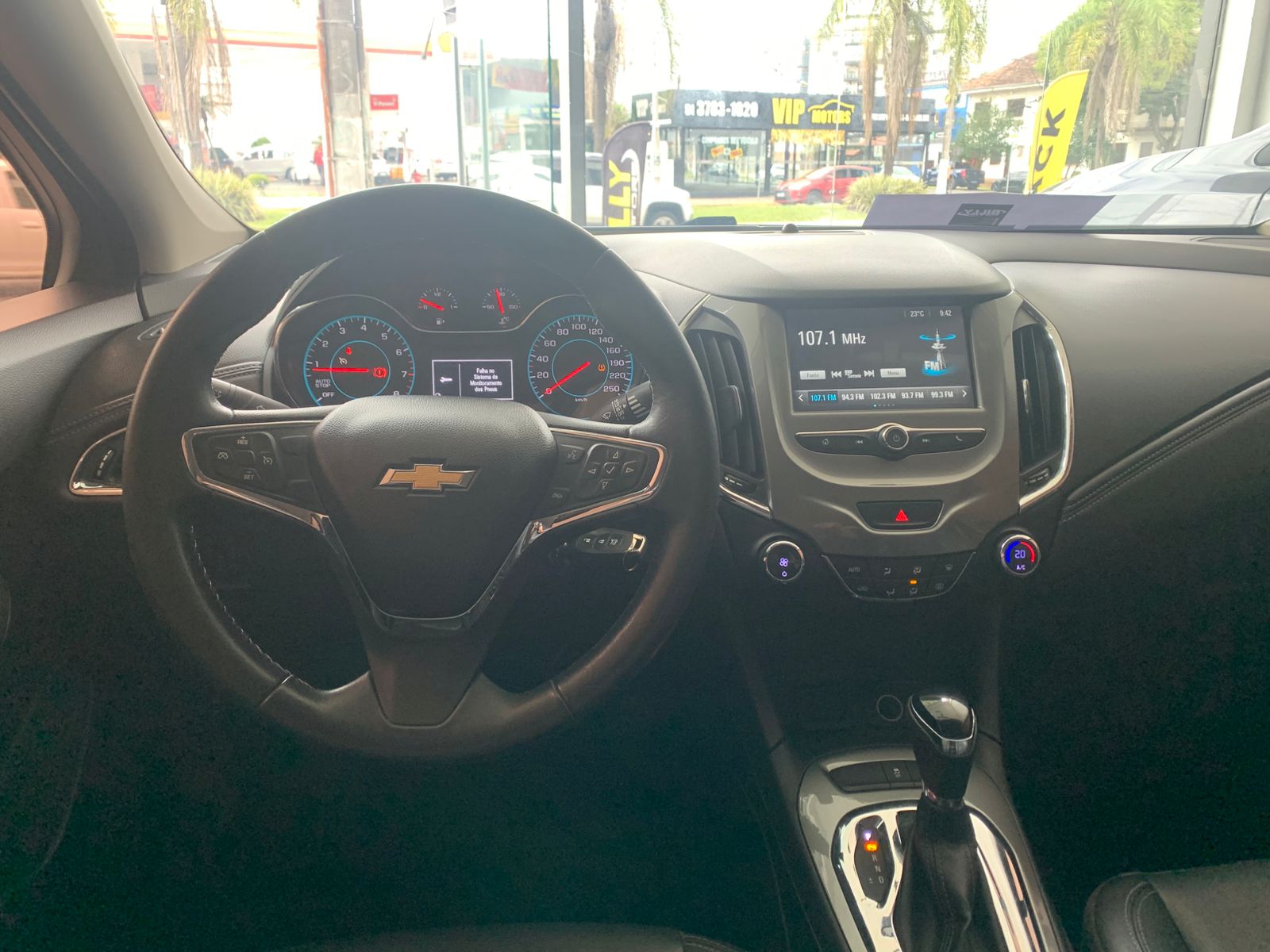 GM - Chevrolet CRUZE LT 1.4 16V Turbo Flex 4p Aut.