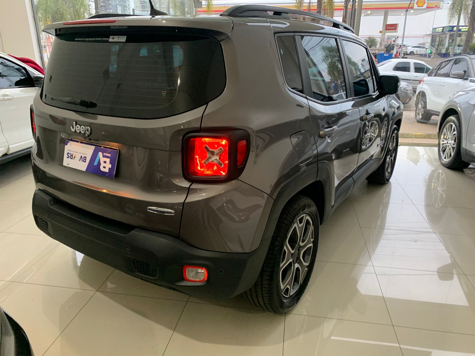 Jeep Renegade Longitude 1.8 4x2 Flex 16V Aut.