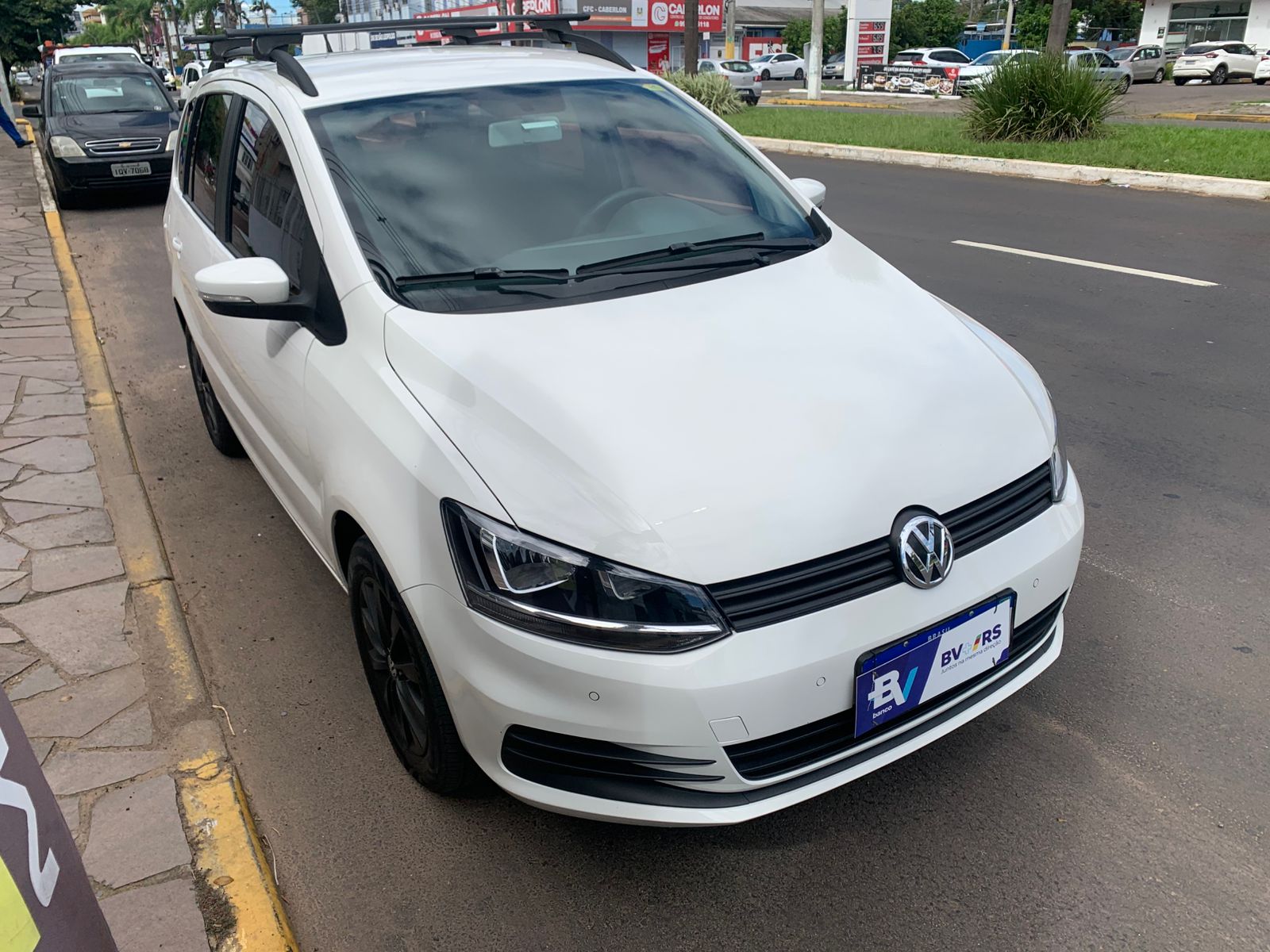VW - VolksWagen SPACEFOX 1.6 Trendline Total Flex 8v 5p